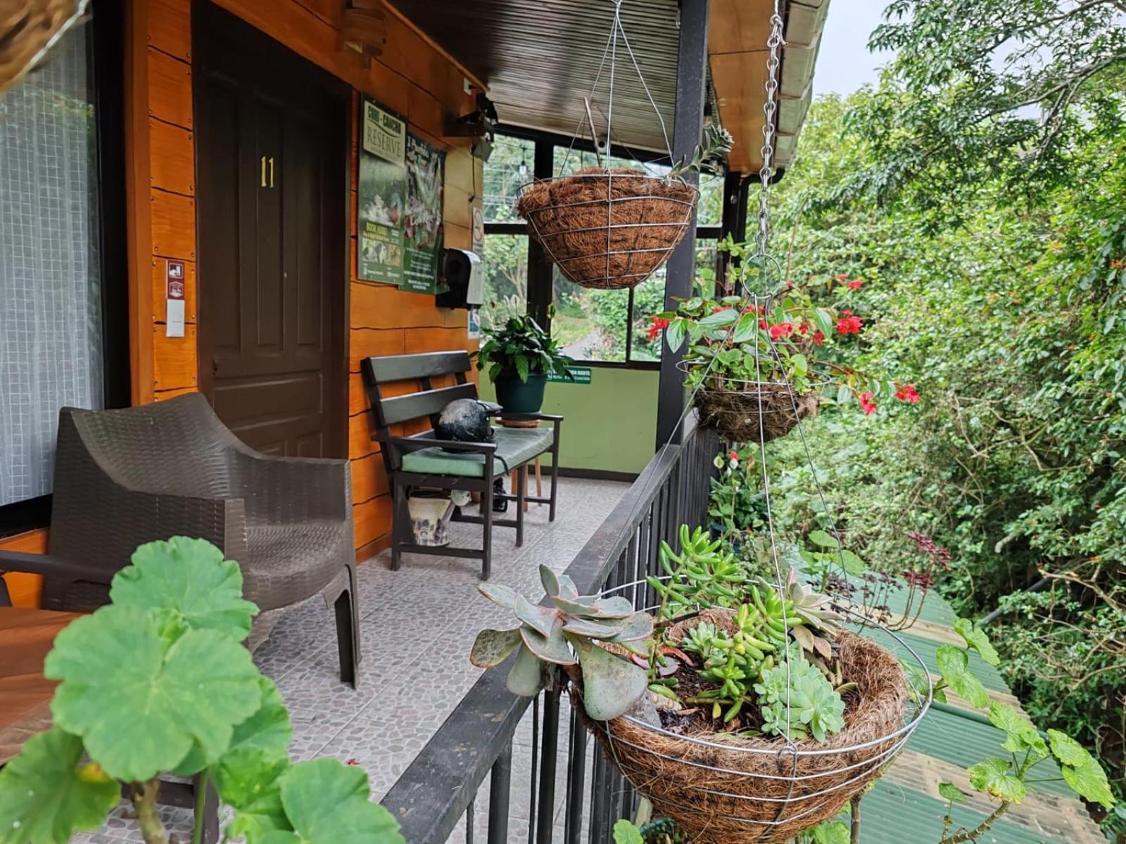 Cabinas El Pueblo B&B Monteverde Zewnętrze zdjęcie